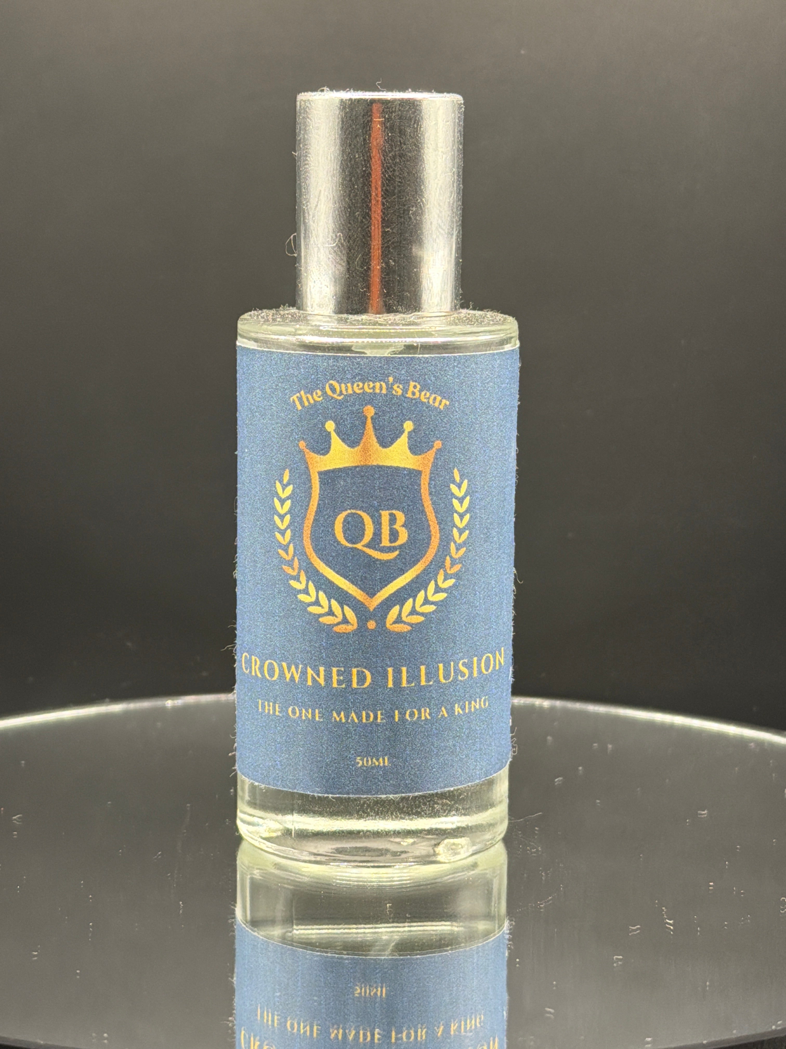 Queens Bear - Crowned Illusion